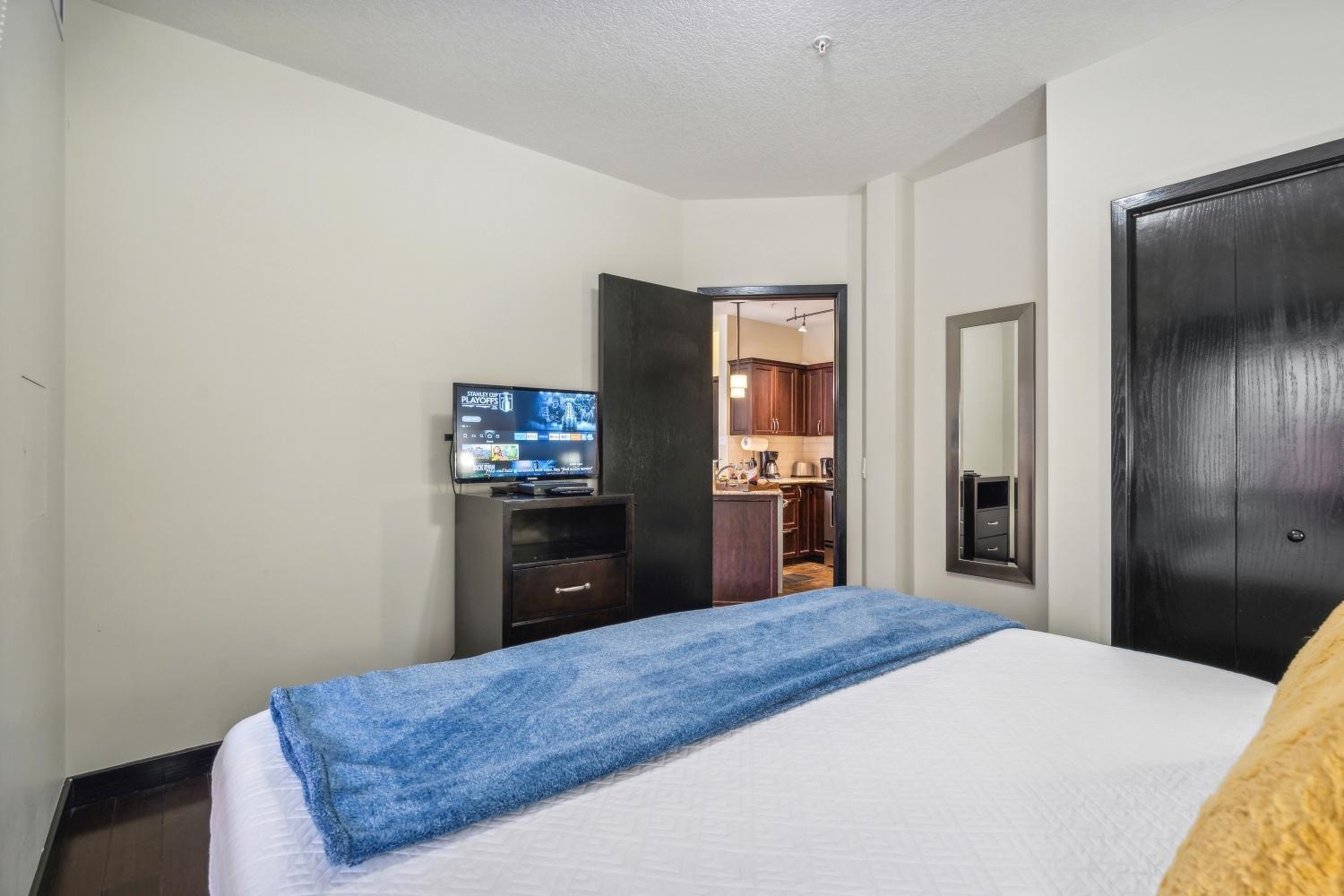 Cozy One Bedroom Condo With Indoor Pool And Hottub Canmore Extérieur photo